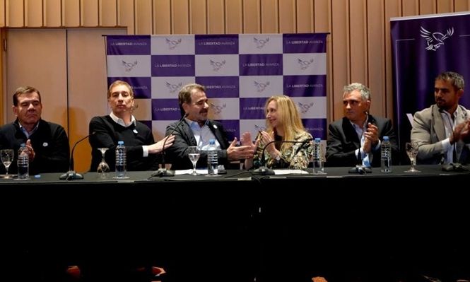 Elecciones 2025 – Acuerdo entre LLA y el PRO en la provincia de Buenos Aires